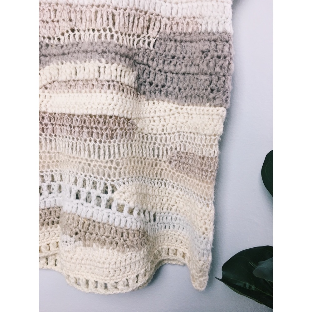 Anthro Far Away From Close Altiplano Crochet Tunic - Picture 2 of 5